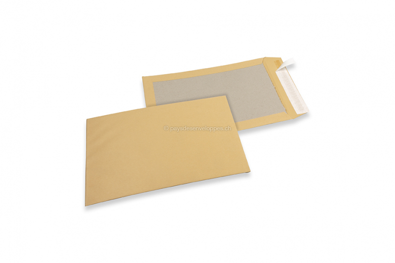 Enveloppes dos carton - 229 x 324 mm, recto kraft marron 120 gr, dos duplex marron 450 gr, fermeture adhésive
